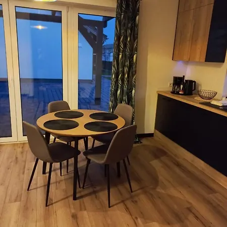 度假居 In Tupadly Mit Grill Und Terrasse Jastrzębia Góra