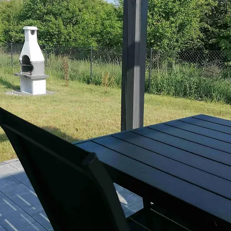 In Tupadly Mit Grill Und Terrasse 度假居 Jastrzębia Góra